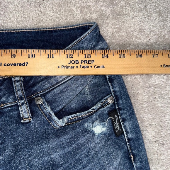 Silver Jeans Women's 26x31 Elyse Slim Bootcut Dark Wash Distressed Denim - Picture 5 of 12